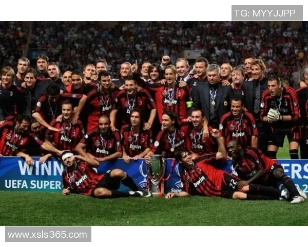 米兰足球历史上的传奇球星盘点与成就回顾 米兰足球历史上的传奇球星盘点与成就回顾