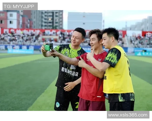 中国血统的国际足球明星们在绿茵场上的精彩表现与成就揭秘